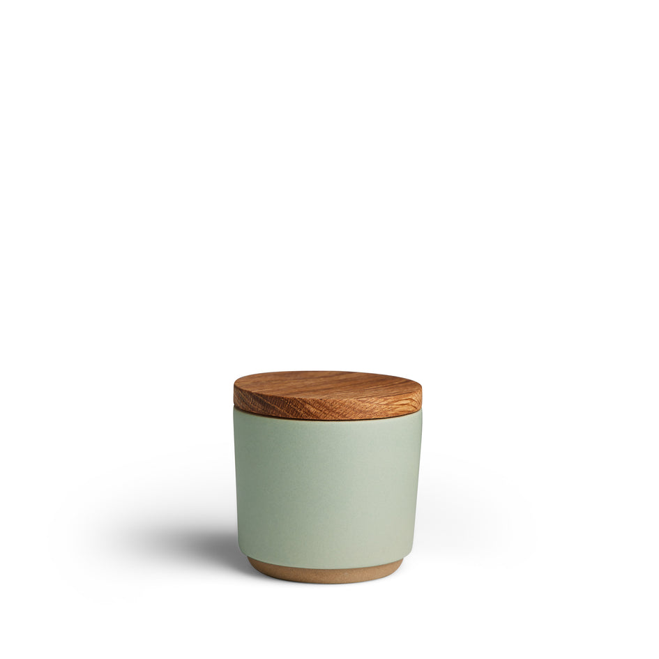 Container with White Oak Lid in Myrtle Green Image 1