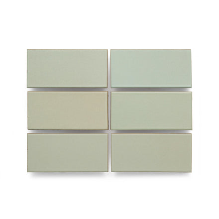 M122 Sample in Myrtle Green