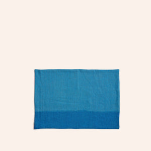 Placemat in Cyan 1