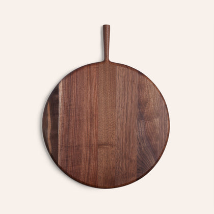 16" Circle Cutting Board in Walnut
