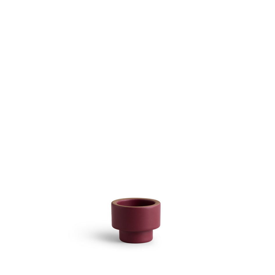 Candleholder in Cranberry Image 1