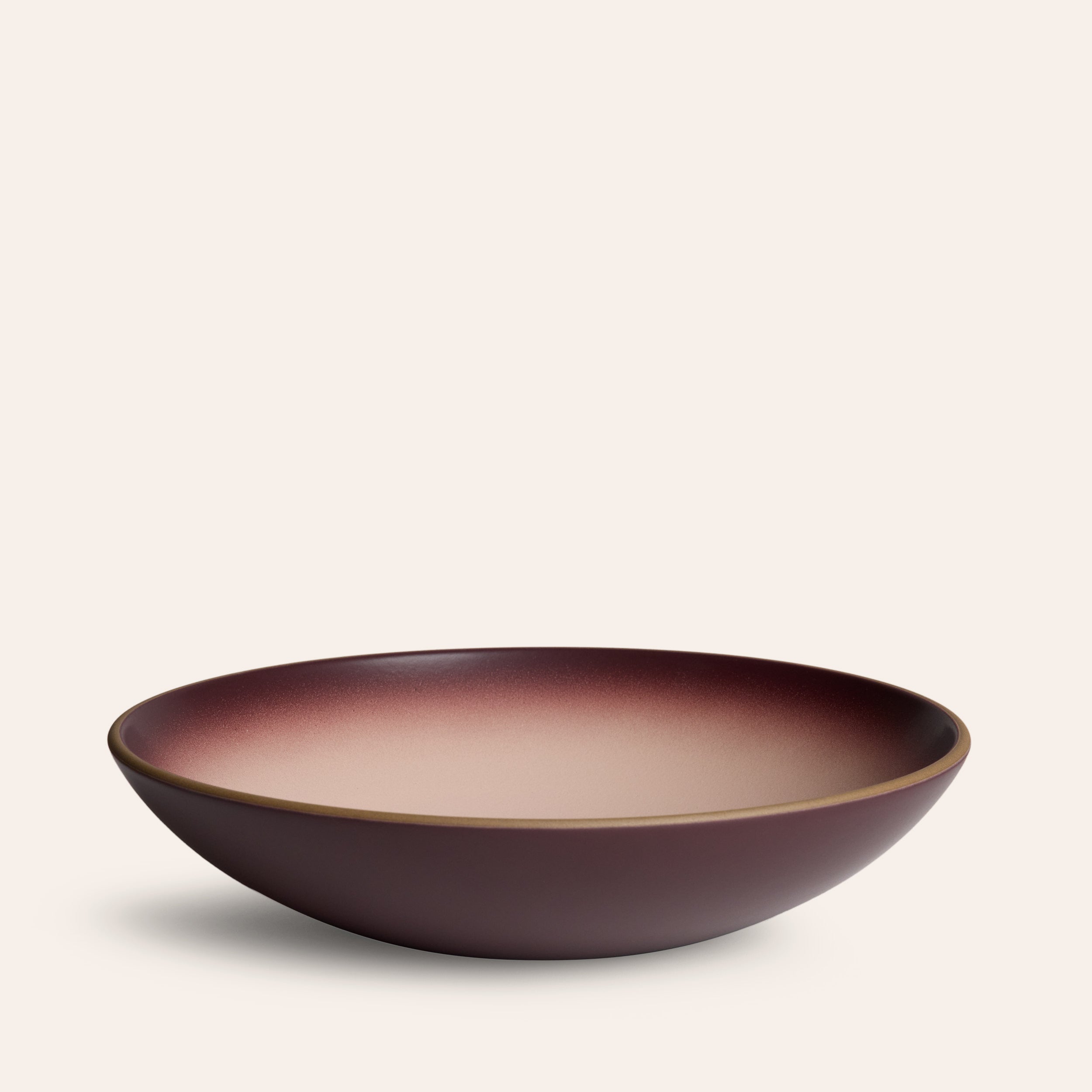 Shallow Salad Bowl in Taproot Fade