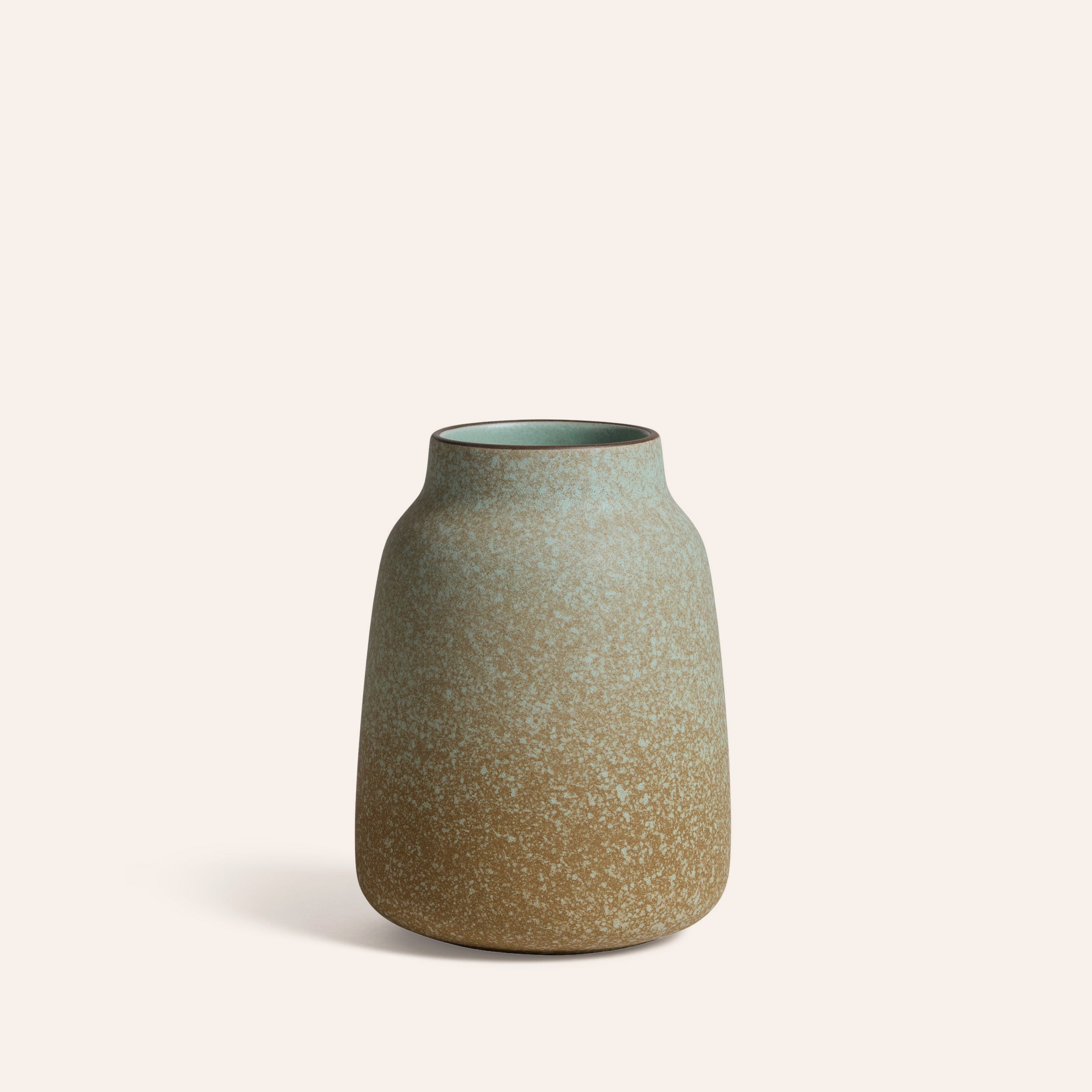 Wide Vase in White Pumice / Turmeric / Soapstone
