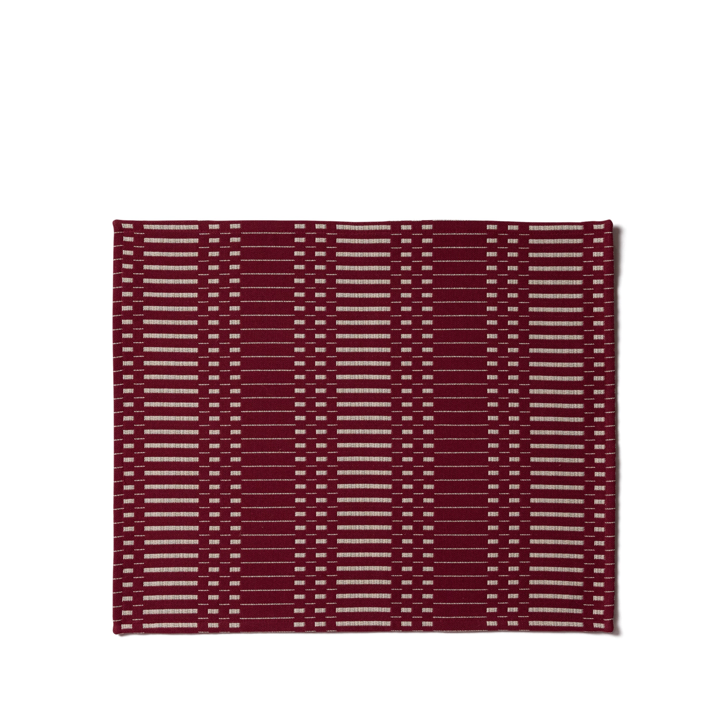 Helios Placemat in Bordeaux Zoom Image 1