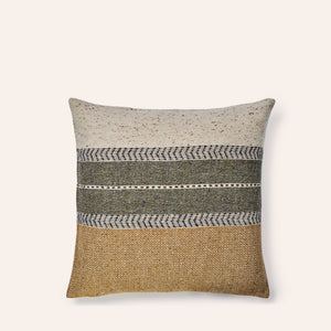 Montana Pillow in Gold