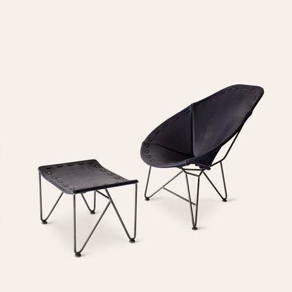 Saddle Leather Oval Chair in Blue with Natural Steel Base