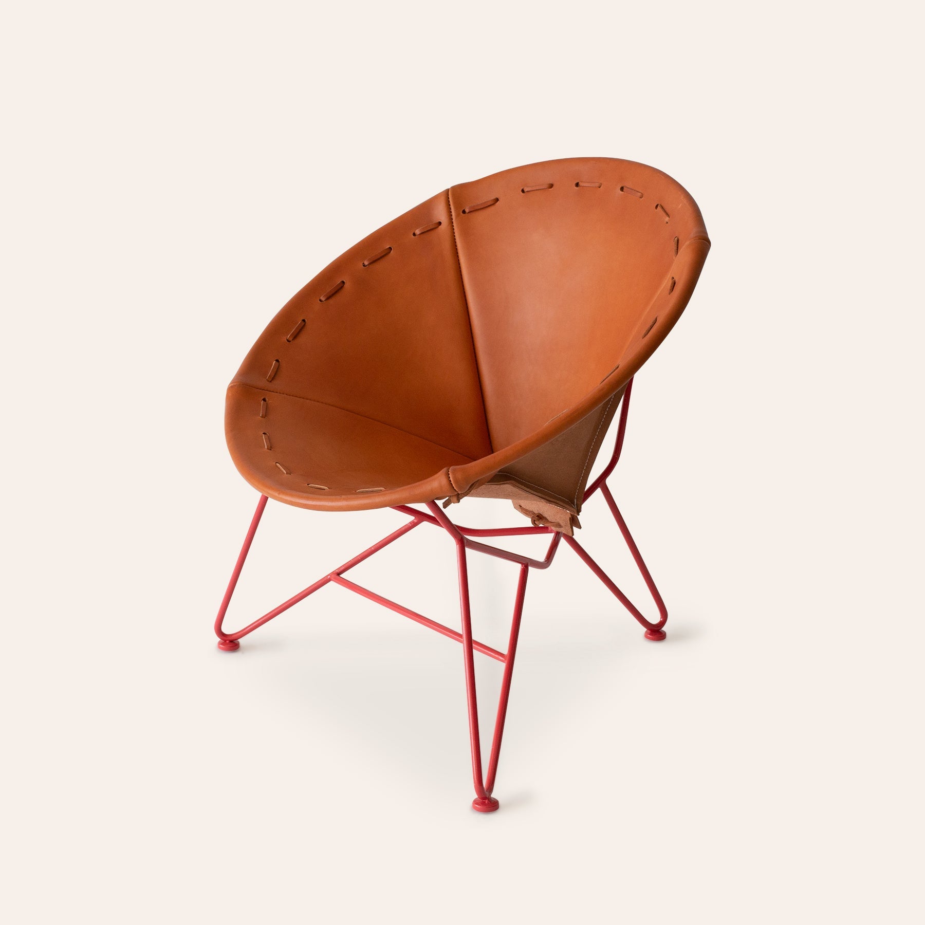Saddle Leather Round Chair in Natural with Strawberry Red Base