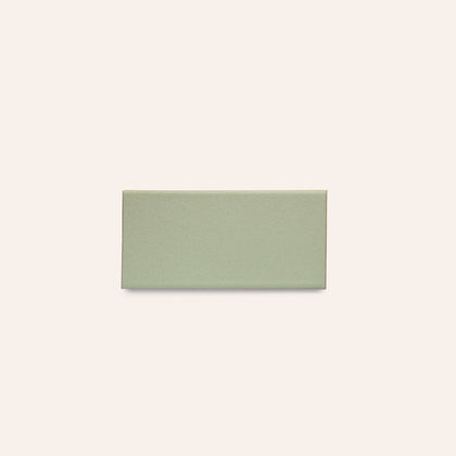 M122 Sample in Myrtle Green