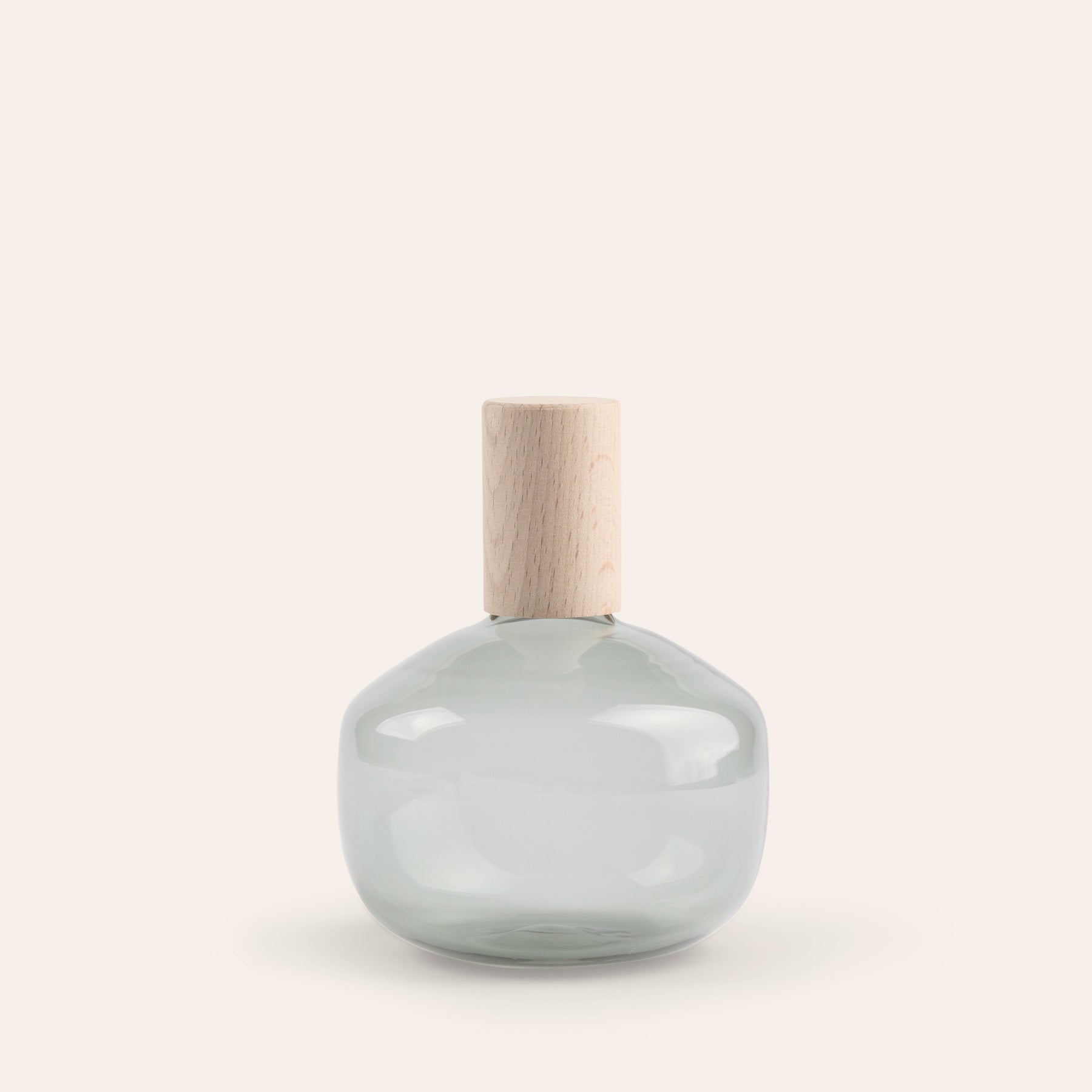 Trulli Short Bottle in Fog Grey