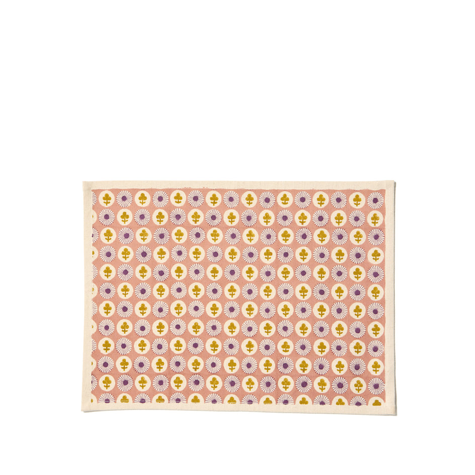 Gauri Placemat in Grapefruit Pink Image 1