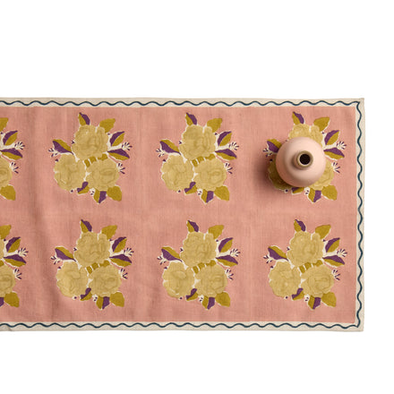 Sara Runner in Grapefruit Pink