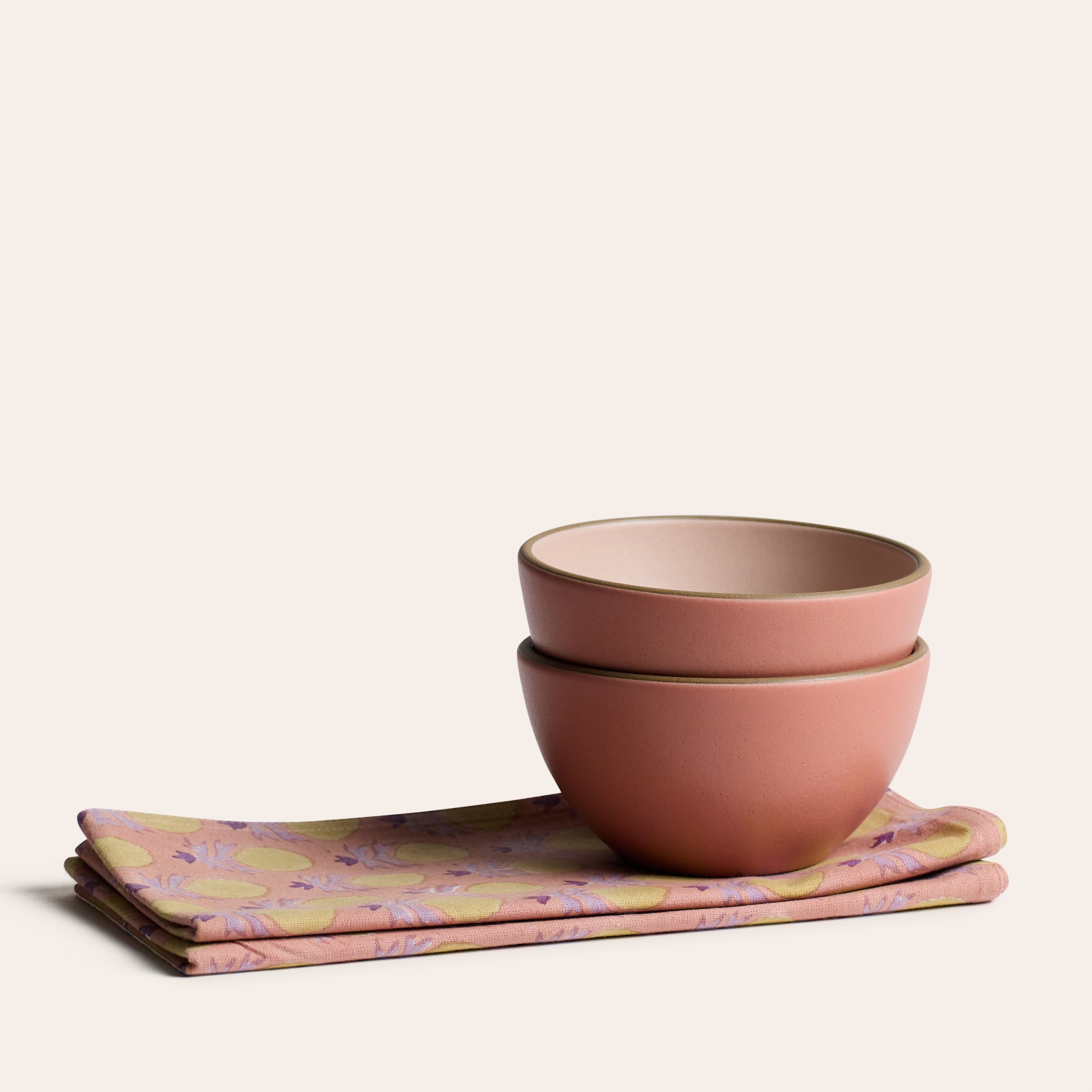 Plaza Dessert Bowl Set in Rosalba / Grapefruit