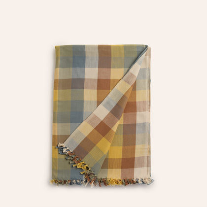 Chunky Plaid Tablecloth in Prieto