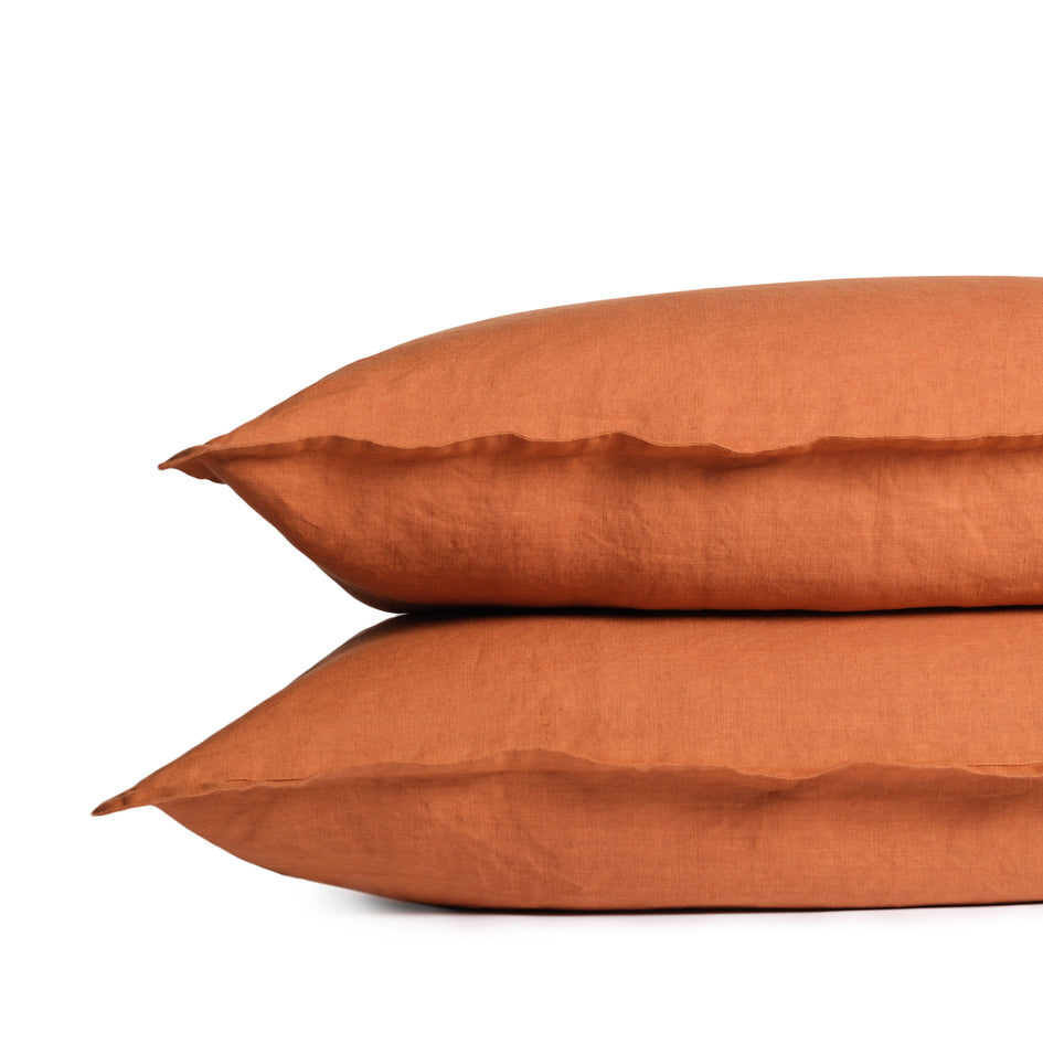 Tela Linen Pillowcase in Coccio Brown (Set of 2) Image 1