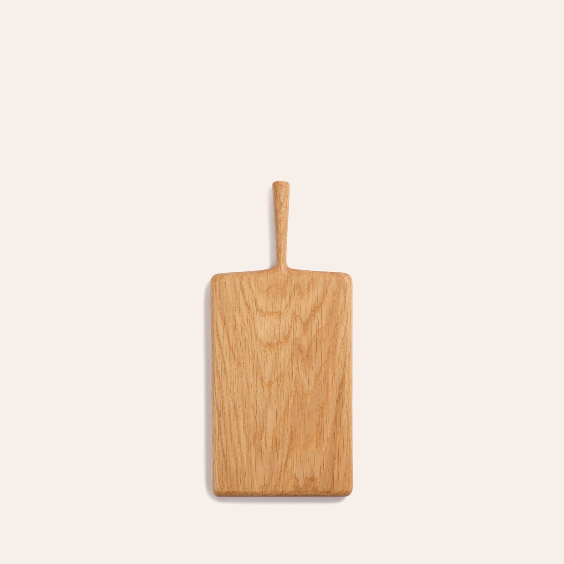 Classic Cutting Board in Oak