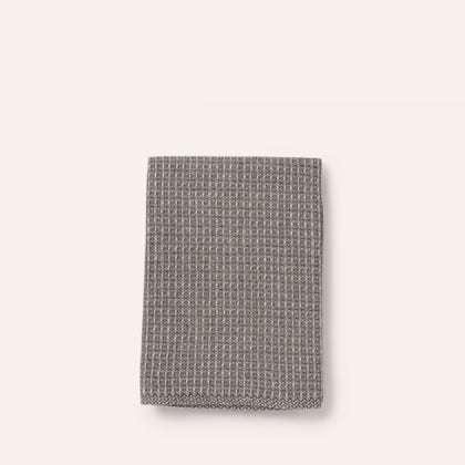 Bubbel Tea Towel in Graphite