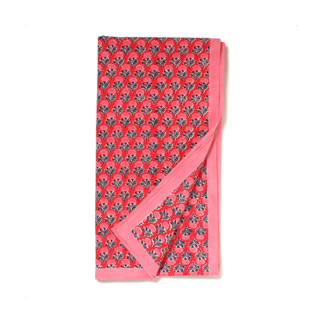 Sonya Tablecloth in Red