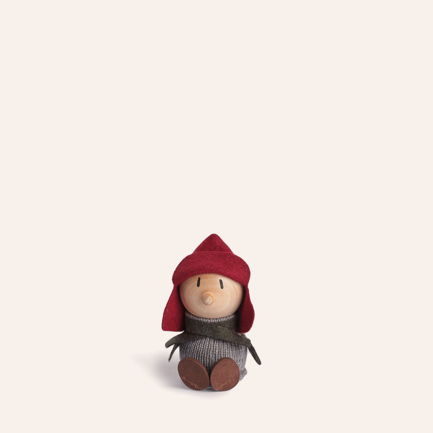 Hugo with Red Cap