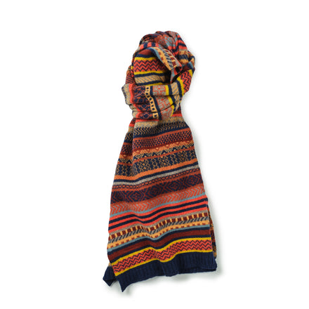 Traquair Scarf in Nightfall