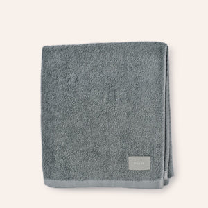 Spungna Bath Towel in Ash Gray