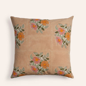 Dia Pillow in Cafe au Lait