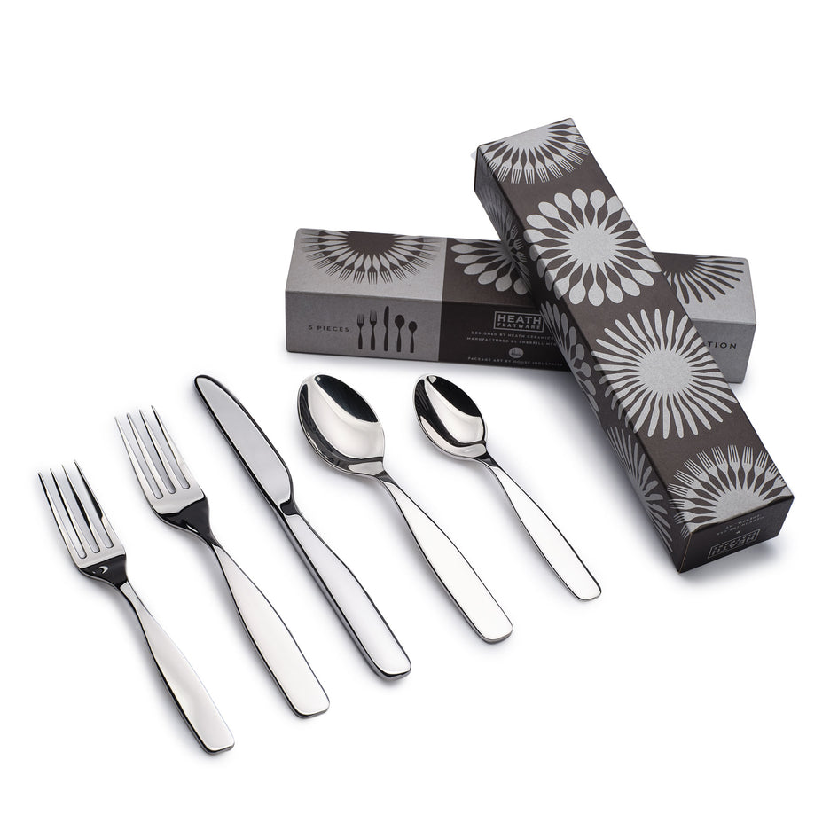 Reyes Flatware in Polished (5 piece setting) Image 3