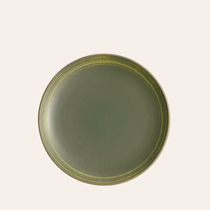 Coupe Dinner Plate in Skog Moss