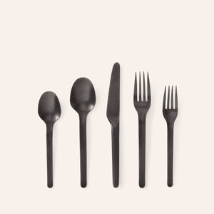 Muir Flatware in Onyx (5 Piece Setting)