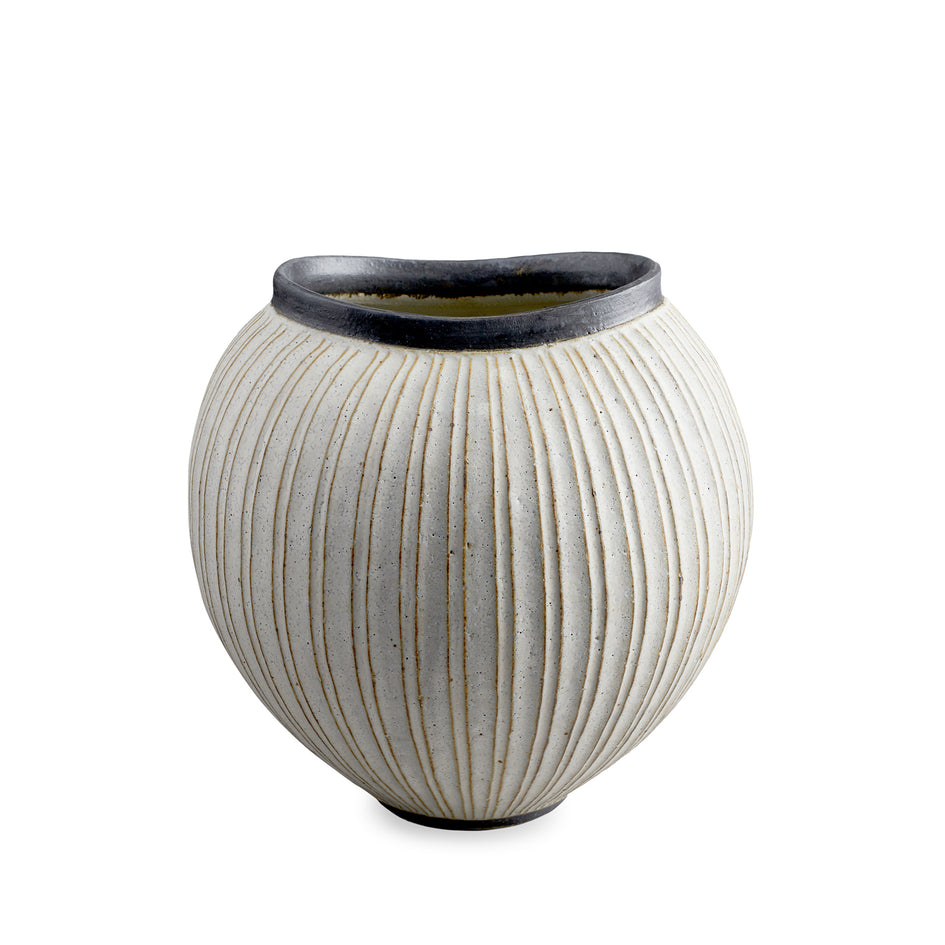 #8 Large Round Vase Image 1