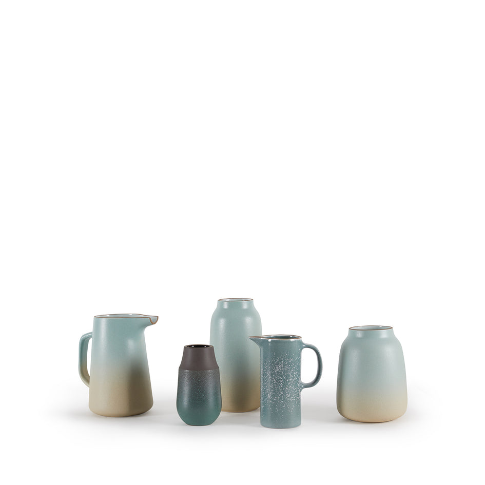 Neck Vase in Basalt and KPFA Image 4