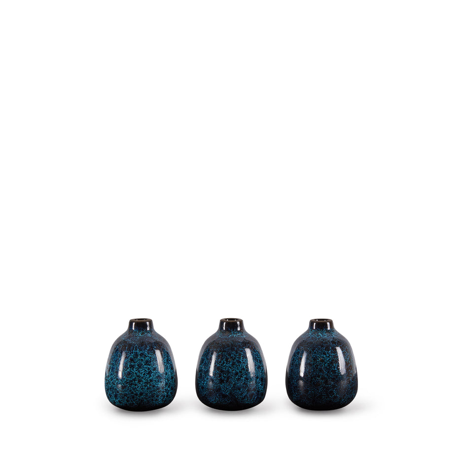 Baby Vase in Cosmos Image 2