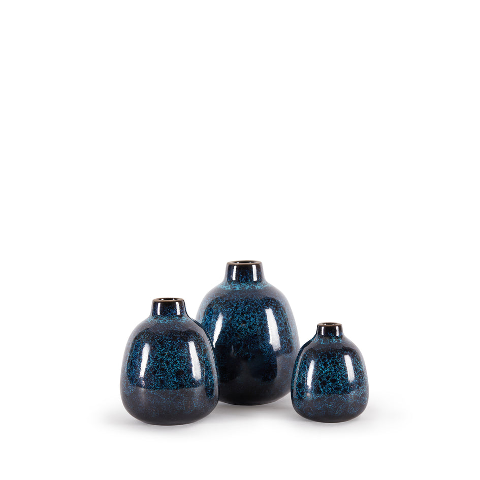 Baby Vase in Cosmos Image 4