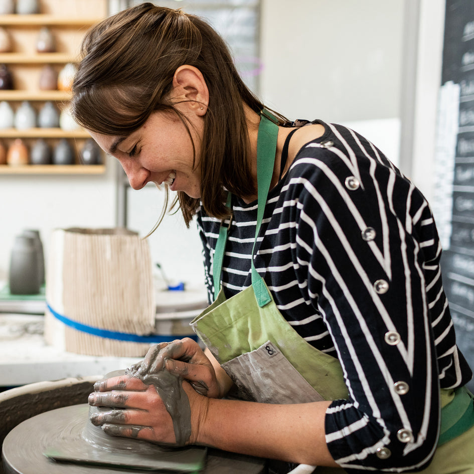 Neck Vase in Grapefruit and Opaque White Image 5