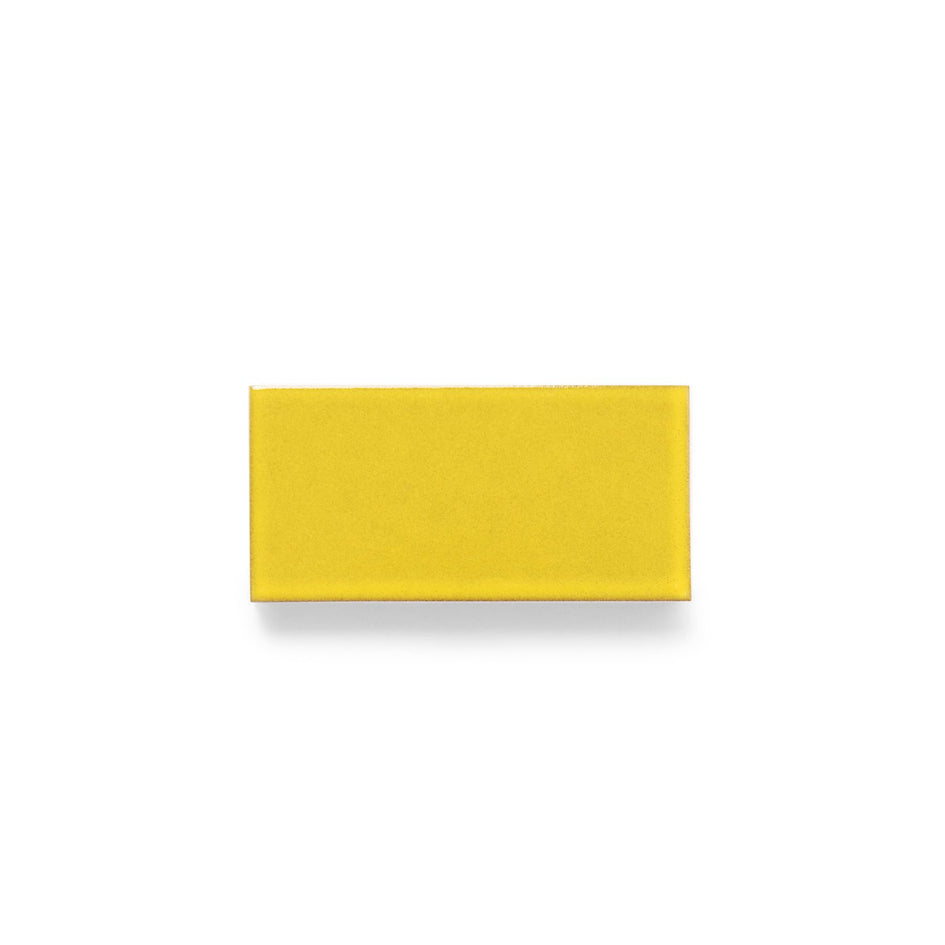 G44 Bright Yellow Zoom Image 2